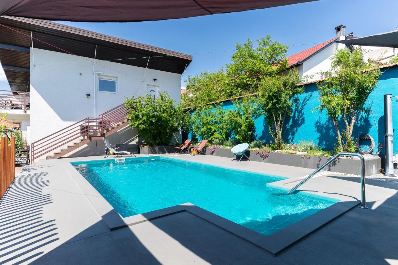 Pure Sky Apartments - With Pool Mostar Esterno foto