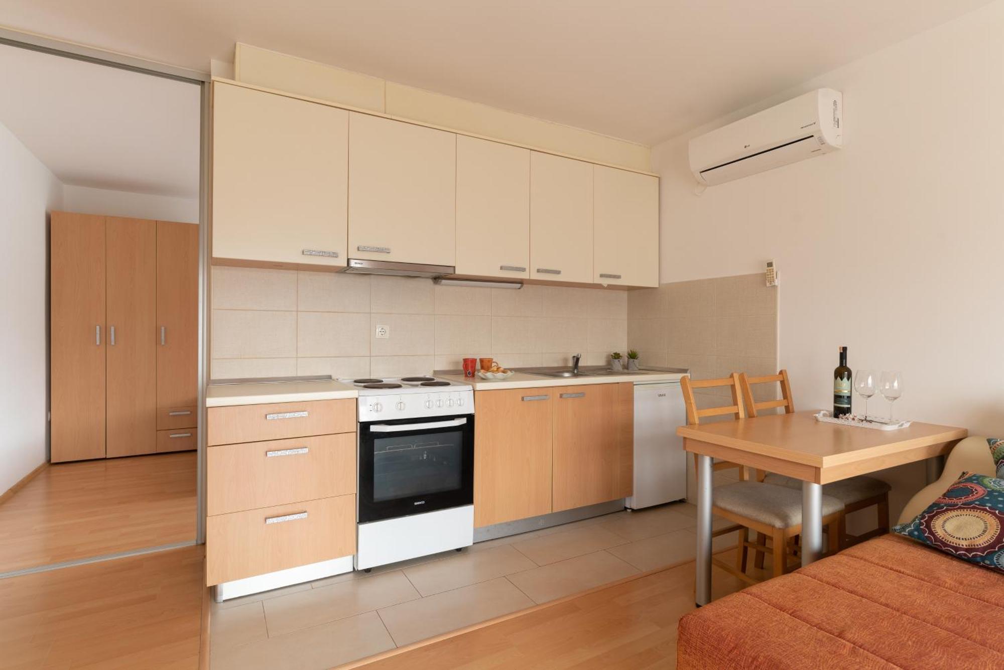 Pure Sky Apartments - With Pool Mostar Esterno foto