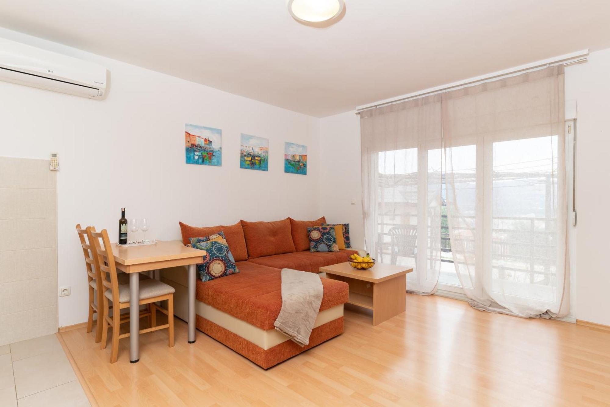 Pure Sky Apartments - With Pool Mostar Esterno foto
